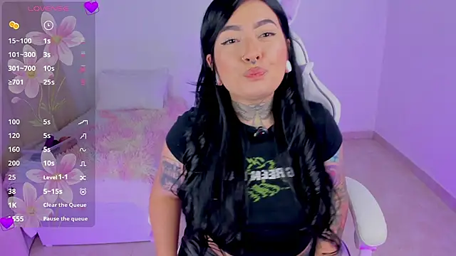 heeyy kitty online show from July 2026 10:20:01 PM