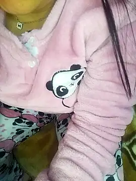 Snapshot of Sakora-34 chatting on March 2026 02:04:02 AM Sakora-34 online show from March 2026 02:04:02 AM