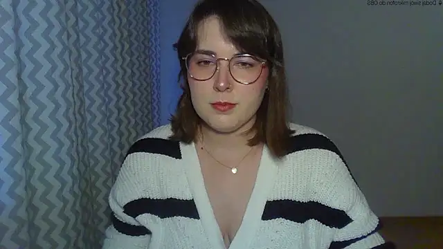 ClaraHard online show from April 2026 05:44:02 PM