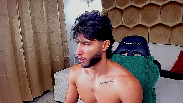 Emmet CollinsJS online show from March 2026 03:35:02 AM