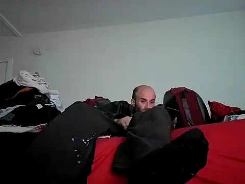 CirclingClass online show from October 2025 03:18:01 PM