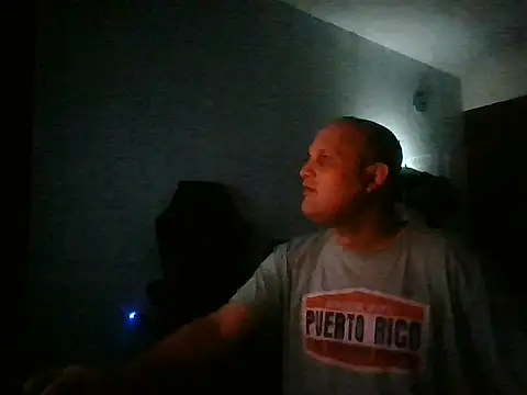 Snapshot of Heavy_RebellxX chatting on March 2026 06:19:01 AM Heavy RebellxX online show from March 2026 06:19:01 AM