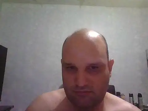 Snapshot of Heavy_RebellxX chatting on March 2026 04:29:02 AM Heavy RebellxX online show from March 2026 04:29:02 AM