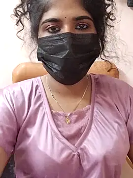 Sunitha28 online show from April 2026 03:17:01 PM