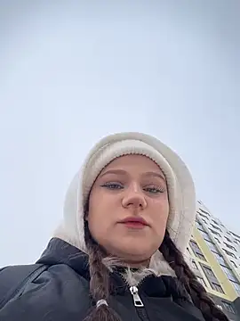 MaryLola online show from March 2026 10:15:02 AM