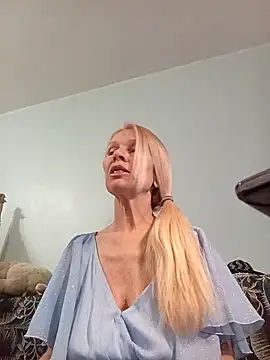 ViktoriaSexi1 online show from April 2026 04:42:02 PM