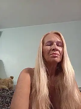 ViktoriaSexi1 online show from May 2026 07:21:01 PM