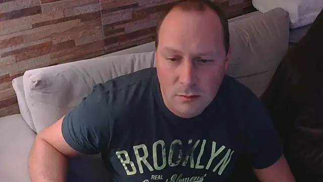 lustonfan online show from May 2026 02:38:01 AM