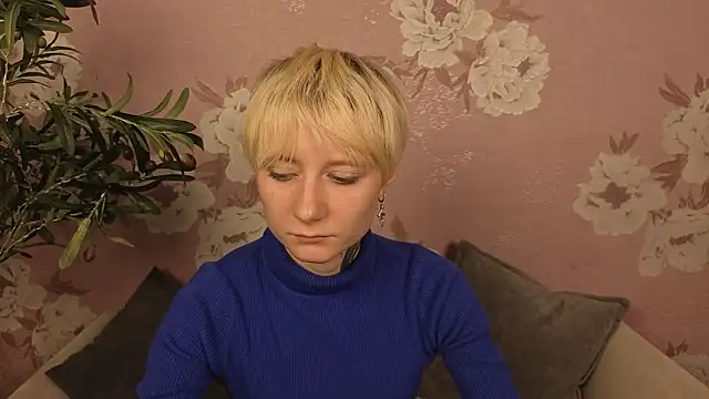 Snapshot of AudreaGaribai chatting on March 2026 08:32:02 AM AudreaGaribai online show from March 2026 08:32:02 AM