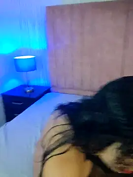 AriaMontes online show from May 2026 12:01:02 PM