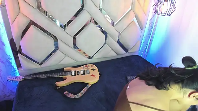 Mystical meteor online show from April 2026 01:42:02 AM