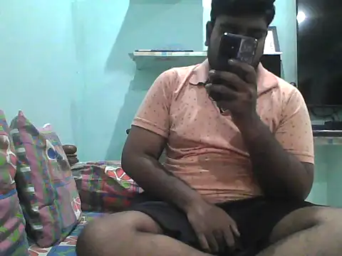 Foxboy65 online show from May 2026 07:18:02 PM