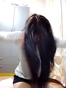 HollyXMolly online show from March 2026 05:51:01 PM