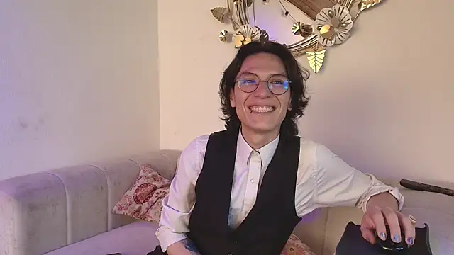 Snapshot of KingThomas_nom chatting on March 2026 01:48:02 PM KingThomas nom online show from March 2026 01:48:02 PM