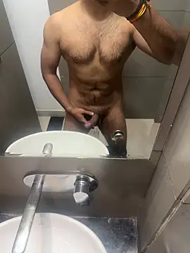 Vibrator2509 online show from April 2026 07:22:01 PM