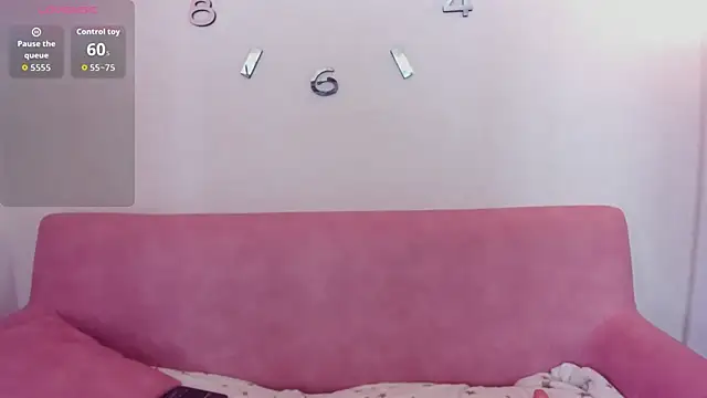 CoralineRed online show from June 2026 05:14:02 PM