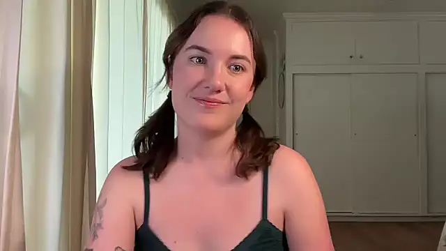 summerxo online show from April 2026 12:57:01 AM