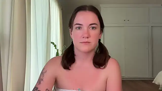 summerxo online show from April 2026 11:13:02 PM