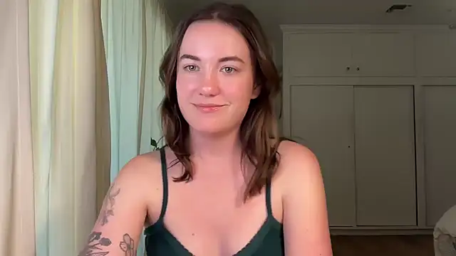 Snapshot of summerxo chatting on May 2026 01:47:02 AM summerxo online show from May 2026 01:47:02 AM