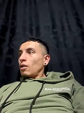 ManSexyyHot online show from March 2026 08:38:02 PM