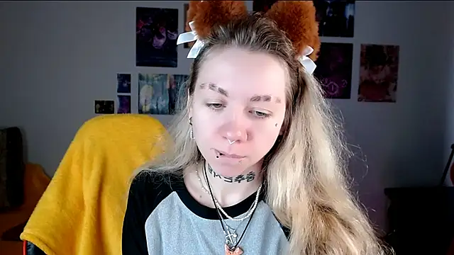 Snapshot of Nica_Kawaii chatting on April 2026 06:22:02 AM Nica Kawaii online show from April 2026 06:22:02 AM
