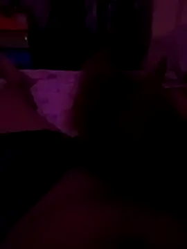 Snapshot of josue23cm chatting on April 2026 06:03:02 AM josue23cm online show from April 2026 06:03:02 AM