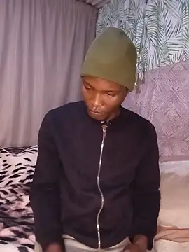 Snapshot of ZonkeBonkesexxy chatting on May 2026 01:47:02 AM ZonkeBonkesexxy online show from May 2026 01:47:02 AM