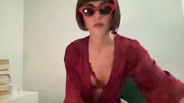 SlowVenomXX online show from May 2026 02:03:01 PM
