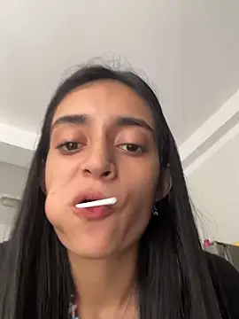 leilani X online show from May 2026 03:31:02 PM