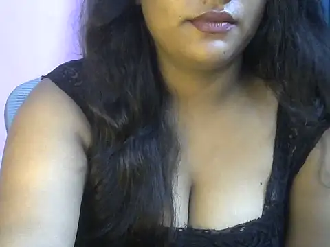 Snapshot of QUEEN-OF-QUEEN chatting on June 2026 08:12:02 PM QUEEN-OF-QUEEN online show from June 2026 08:12:02 PM