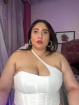 Selenee23 online show from July 2026 11:24:01 AM