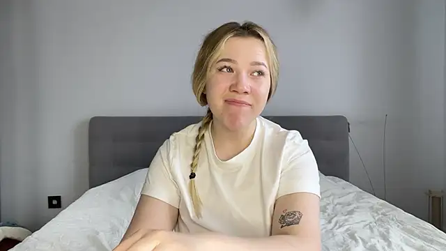 alyrasun online show from March 2026 06:13:01 AM