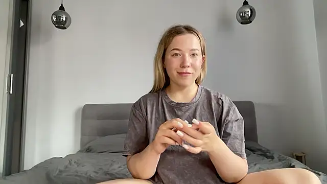 alyrasun online show from July 2026 09:35:02 AM