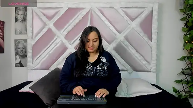 Lele 669 online show from March 2026 01:54:02 AM