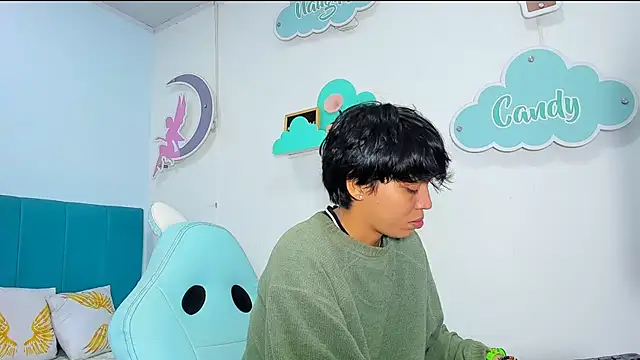 ivyheat3 online show from April 2026 03:20:01 AM