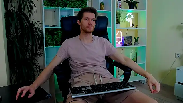 Snapshot of Eddie_Baker chatting on March 2026 08:59:01 PM Eddie Baker online show from March 2026 08:59:01 PM