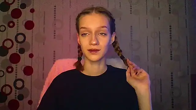 Chrissy Joyful online show from May 2026 04:07:02 AM