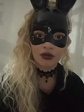 Anonyma diosa online show from May 2026 11:42:01 PM