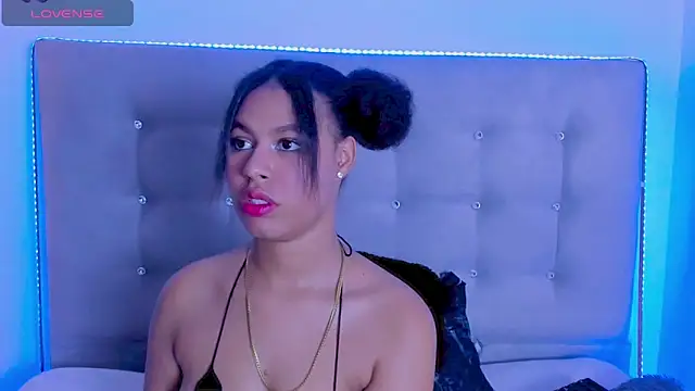 Snapshot of tatianasquirthot chatting on June 2026 07:09:02 PM tatianasquirthot online show from June 2026 07:09:02 PM