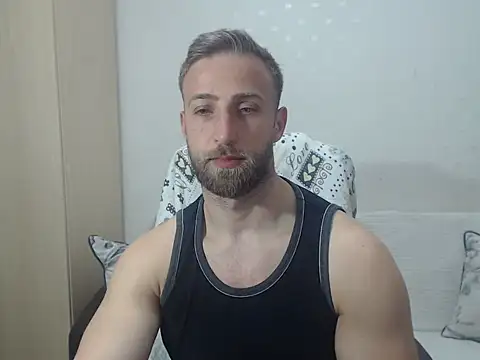 BlondEagleMuscle online show from April 2026 08:34:01 PM