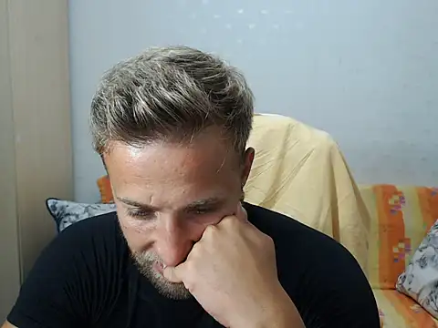 Snapshot of BlondEagleMuscle chatting on July 2026 09:20:01 PM BlondEagleMuscle online show from July 2026 09:20:01 PM