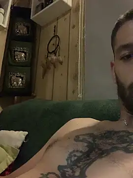 Janoskecskes online show from July 2026 01:32:02 AM