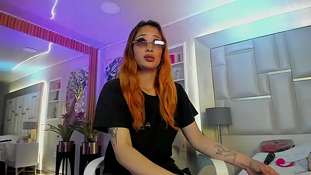 ZoeTaylorl online show from March 2026 01:01:01 PM