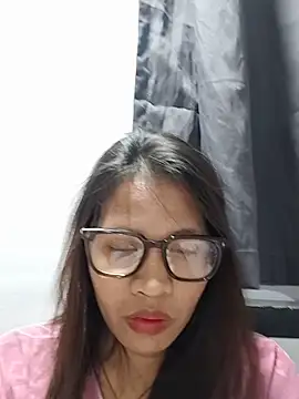 Snapshot of jyannie chatting on May 2026 12:54:01 PM jyannie online show from May 2026 12:54:01 PM