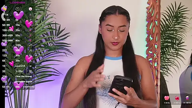 Snapshot of SoyJuliana_19 chatting on August 2026 07:06:01 PM SoyJuliana 19 online show from August 2026 07:06:01 PM