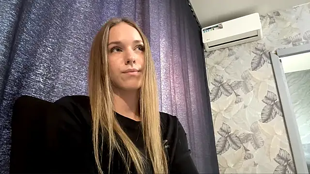 Snapshot of GoneAccuser chatting on March 2026 06:28:02 AM GoneAccuser online show from March 2026 06:28:02 AM