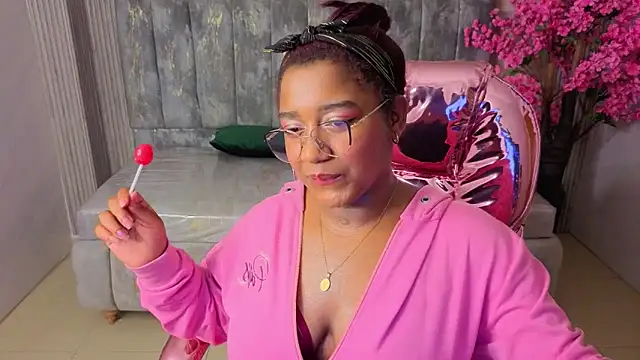 Jadee ss online show from March 2026 04:20:01 AM