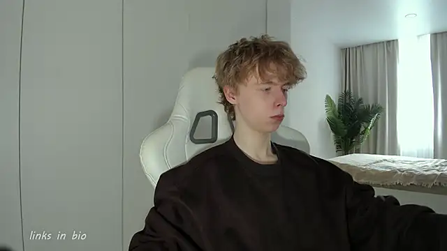 Wawesuc online show from March 2026 05:55:01 AM