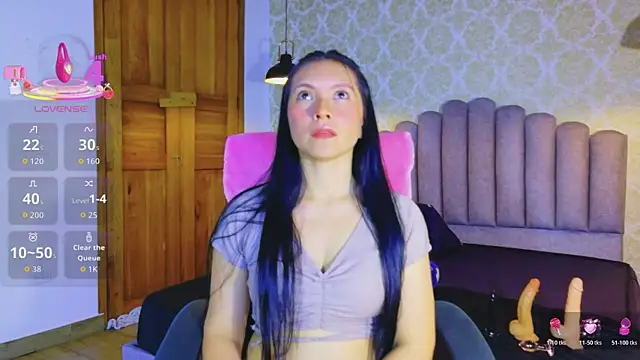 Snapshot of Chloe16_ chatting on May 2026 08:17:01 PM Chloe16 online show from May 2026 08:17:01 PM