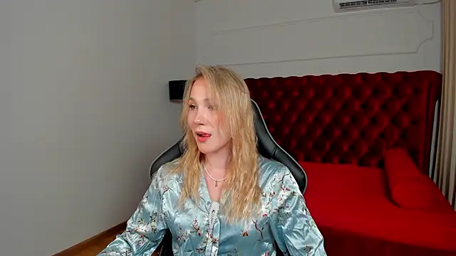 ElaraVoltage online show from July 2026 05:07:02 PM